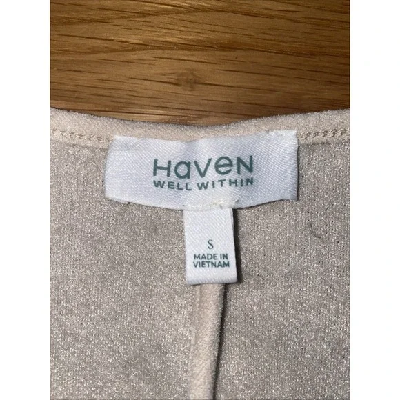 Haven Well Within Beige Sherpa‎ Belted Cozy Jacket Size Small New with Tags Vests